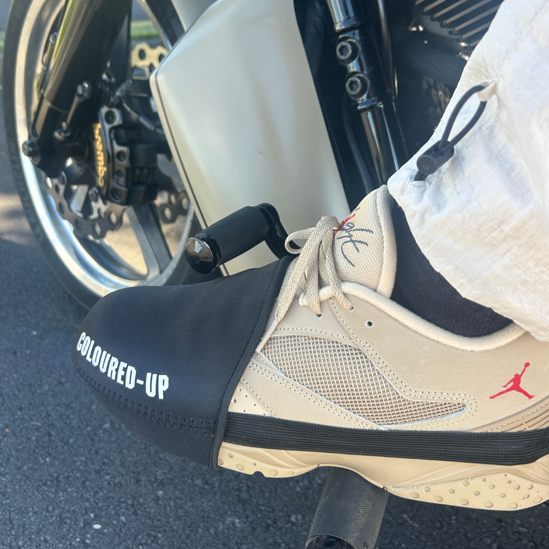 Sock style shoe protector - Logo